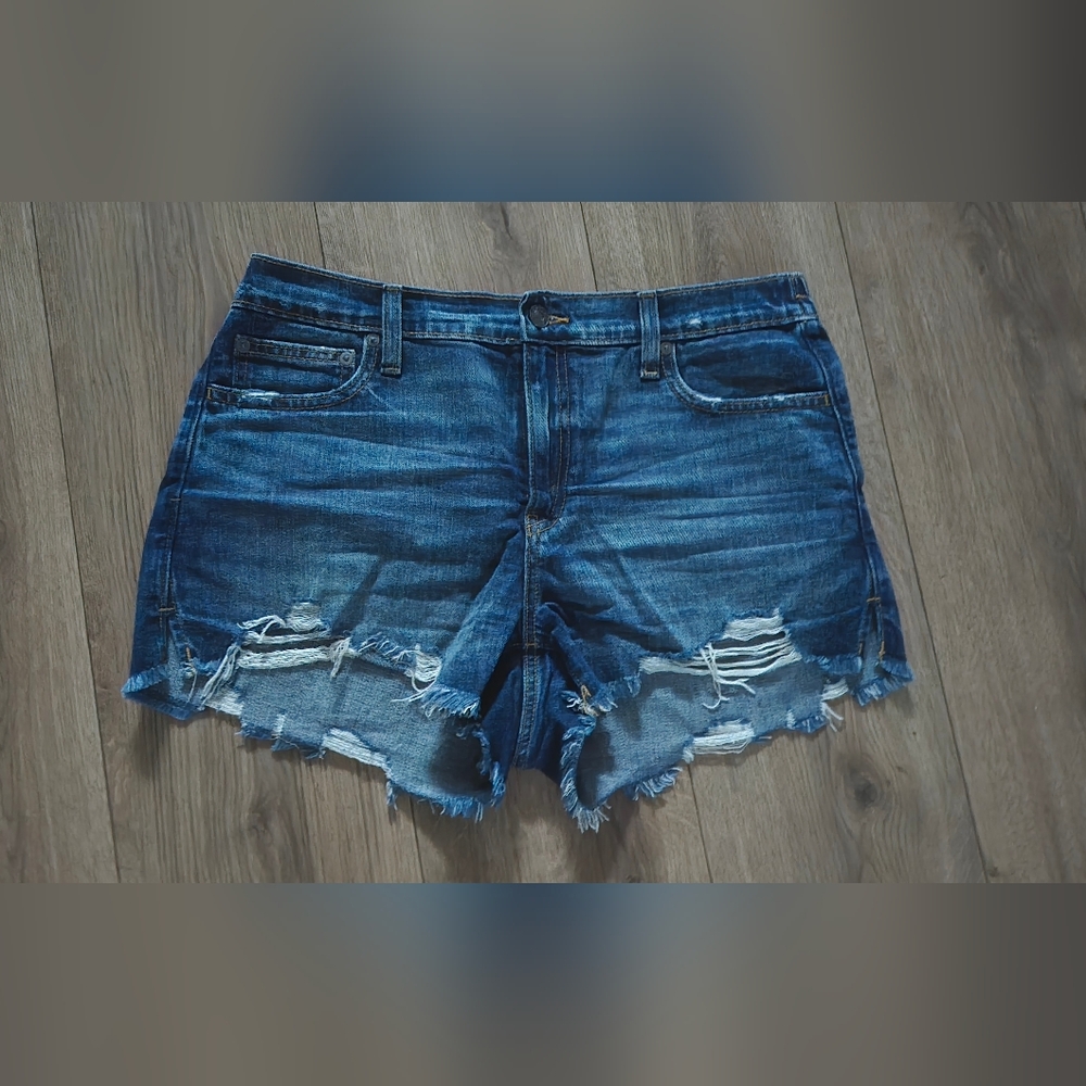 Aerie Blue Daydream Distressed Jean Shorts Size M